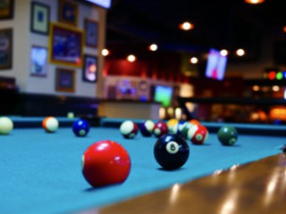 Expert pool table setup in Bremerton content img2